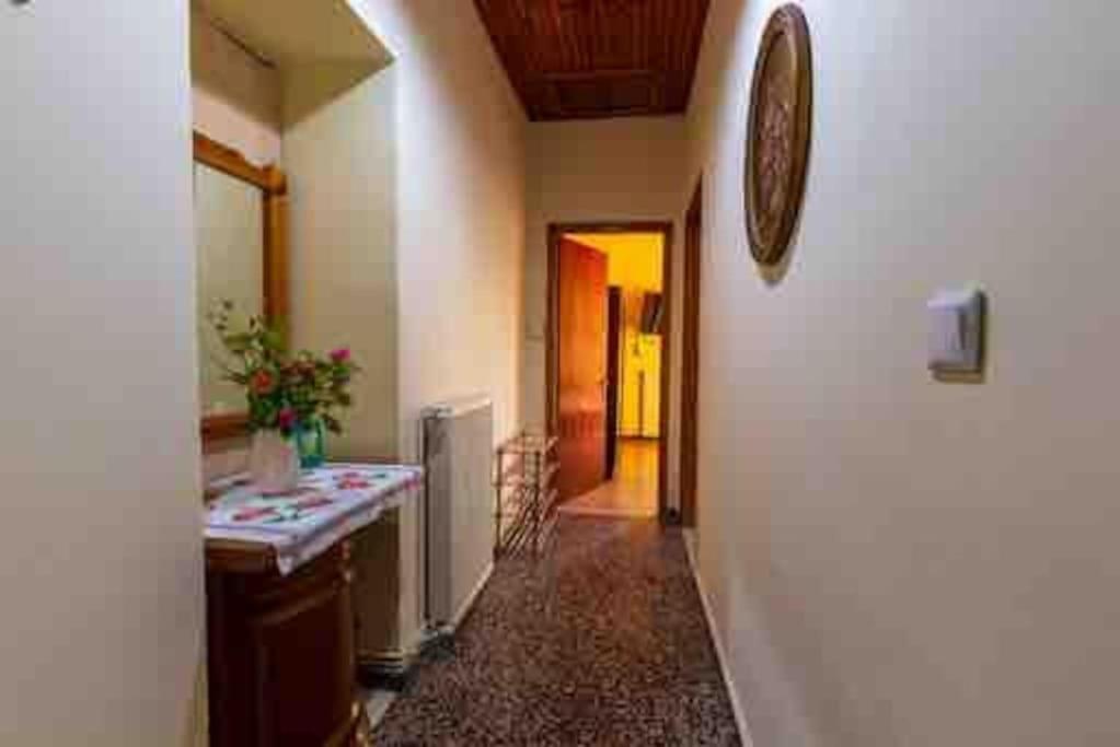 Kiki'S Beautiful House On Famous Village Pentátion Dış mekan fotoğraf